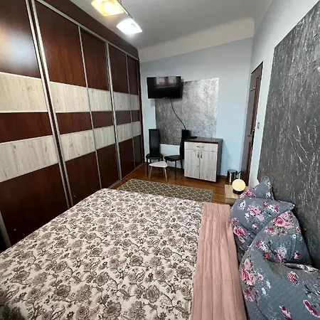 Jednosci Hostel Зелена Гура Екстер'єр фото